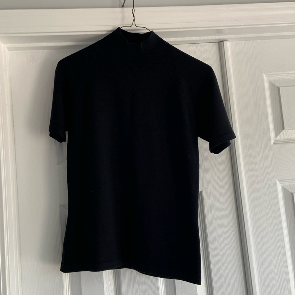 POW WOW black top size small